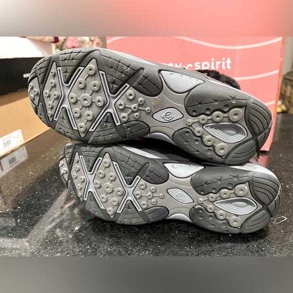 Easy Spirit Exposure 2 Mid Calf Winter Furry Boots MSRP $109 Size 6.5 NIB MACY’s - Picture 6 of 9